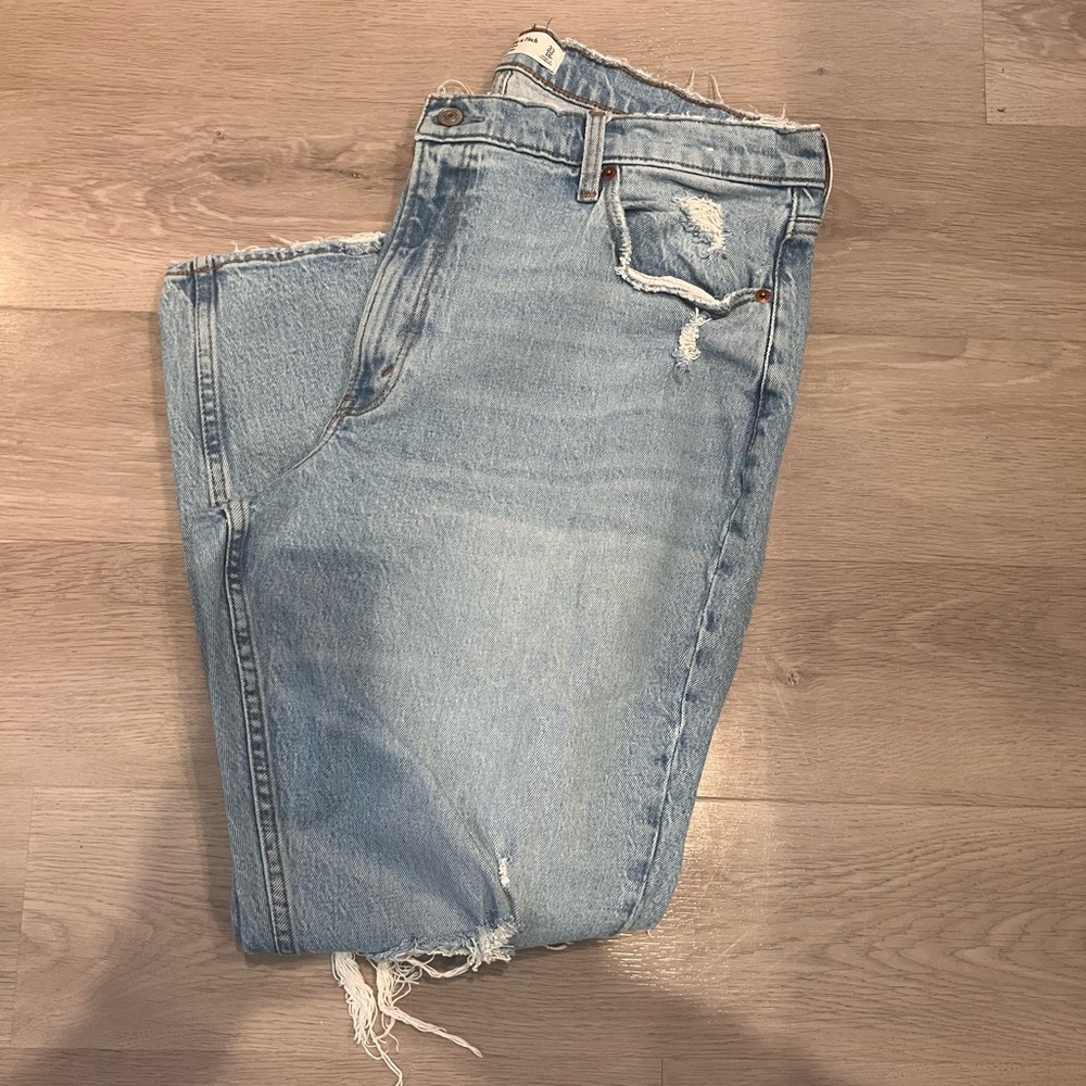 Abercrombie Mom Jeans